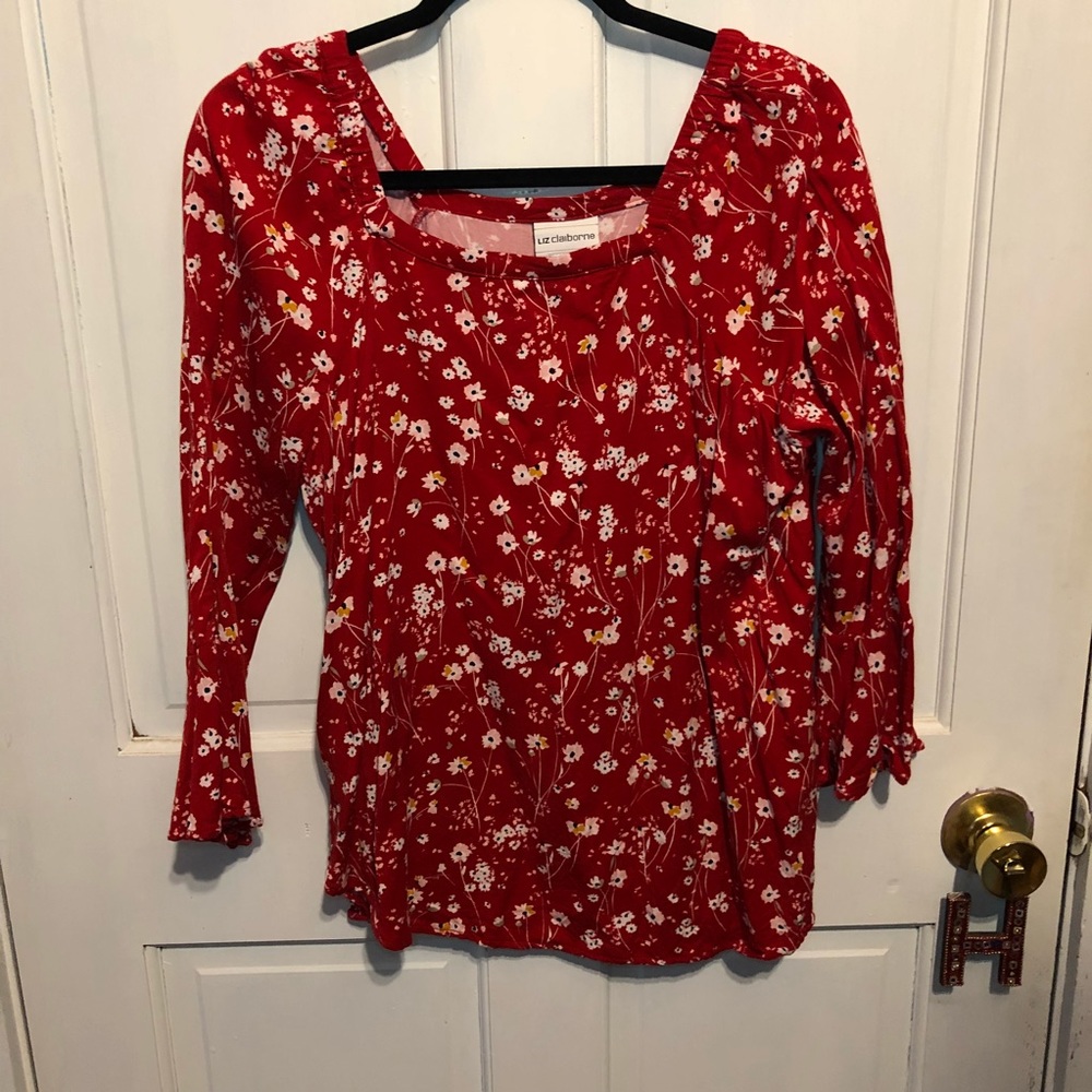 Liz Claiborne 3/4 sleeve top!!!